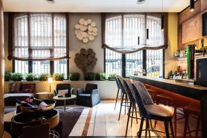 ImagenCatalonia Plaza Catalunya 4