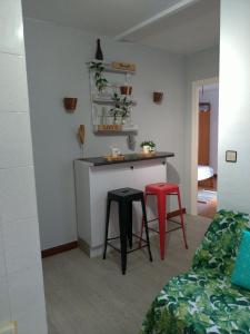 ImagenCoqueto estudio en Maliaño situado en calle semipeatonal 7