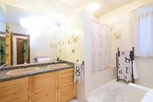 ImagenDeusto Piso wifi internet T V y garaje 5