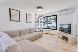 ImagenVilla Ginesta 6