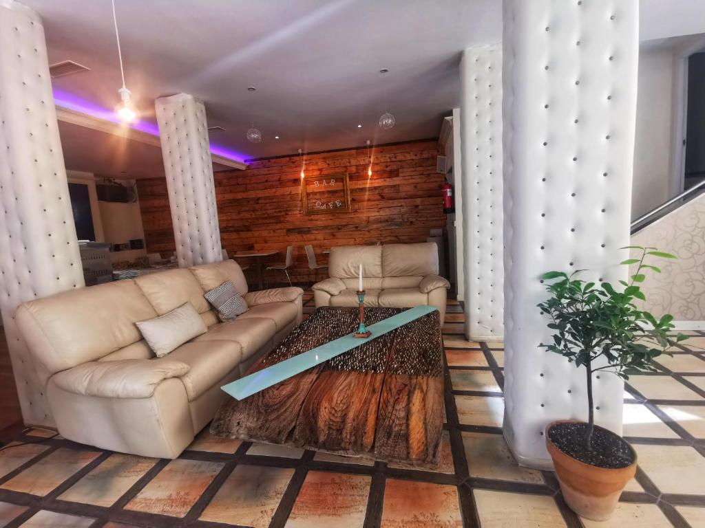 La Nueva Mansiónimagen principal