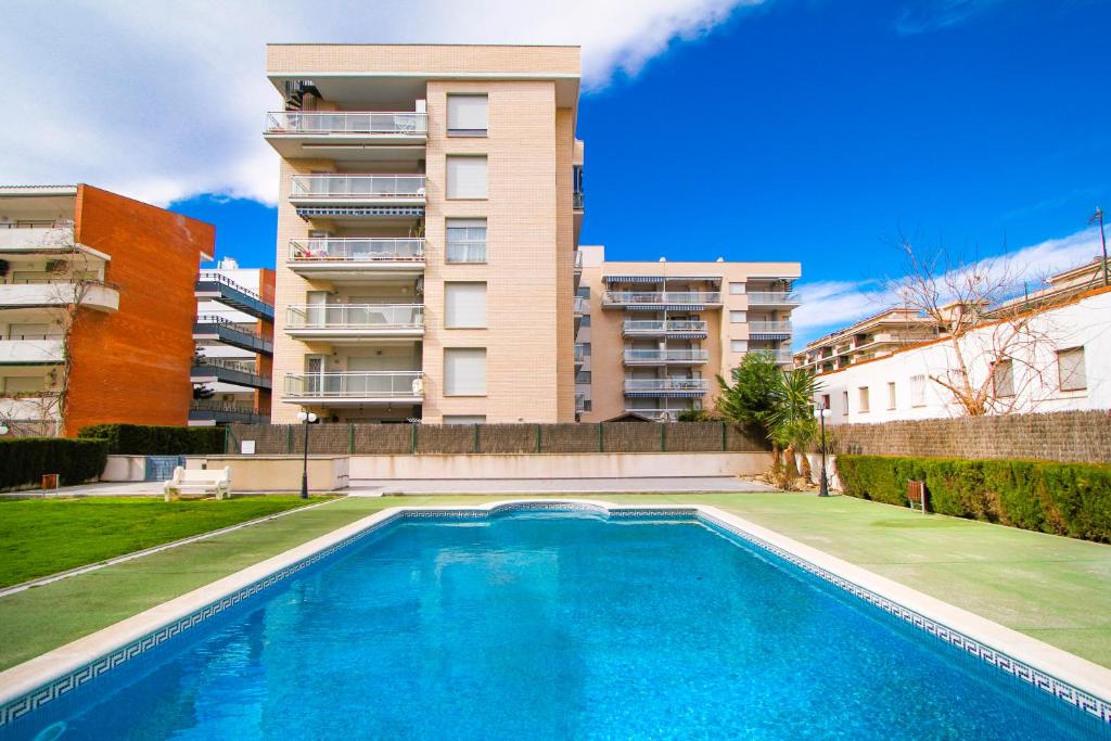 Roura 2 Planet Costa Doradaimagen principal