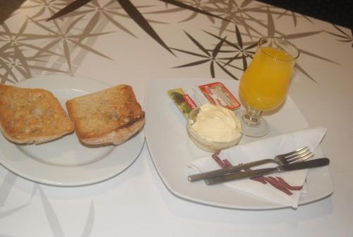 ImagenPensión Restaurante La Liebre 1