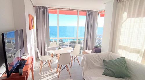 ImagenApartamento en 1ª línea con piscina 1