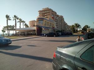 ImagenBel appartement au bord de la mer, à moins de 20 mètres de la plage 8