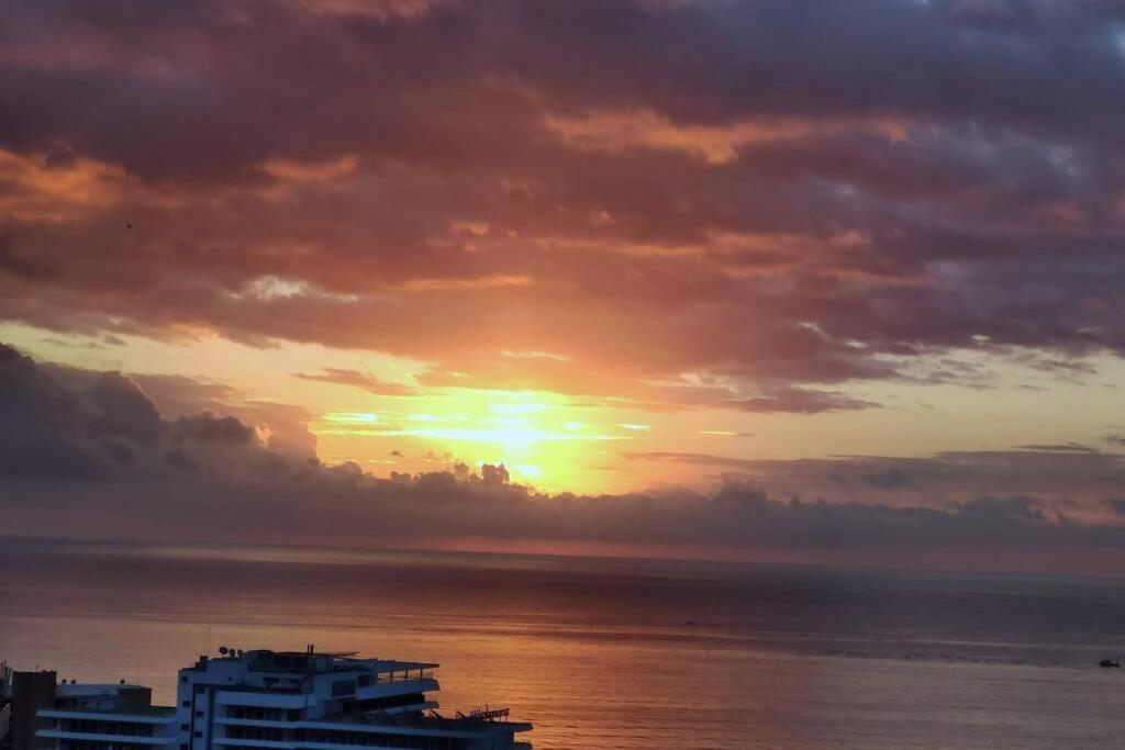 Panoramic Sea Viewsimagen principal