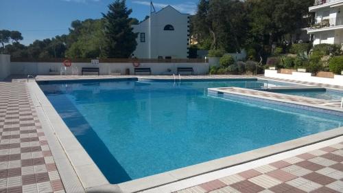 ImagenCalella golfet sobremar 2