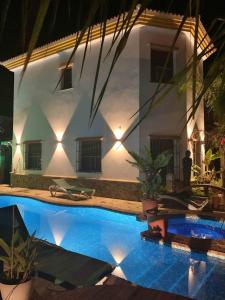 ImagenCasa Rural Arrijana Privada e Independiente Piscina con Jacuzzi y Barbacoa 3