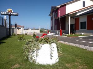 ImagenMotel Cancun Avilés 5