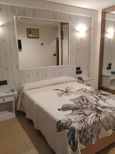 ImagenMotel Cancun León 2