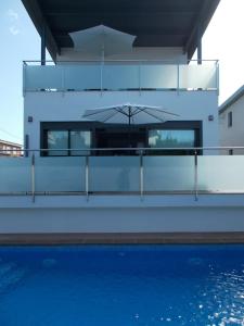 ImagenVILLA MODERNA CON PISCINA INDIVIDUAL 3