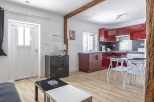 ImagenApartment 250 M from the beach 5