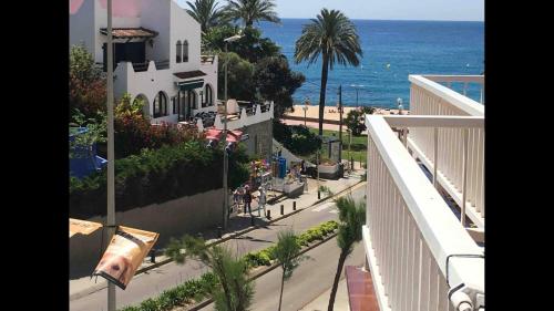 ImagenRomántico piso de la playa Fenals 2