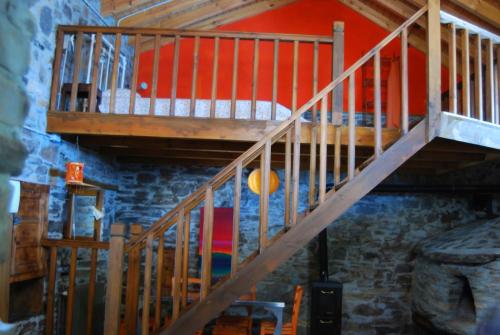 ImagenMIL MADREÑAS ROJAS 1