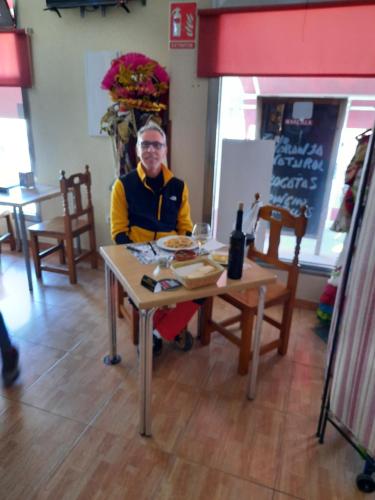 ImagenAlbergue Rojo Plata 1