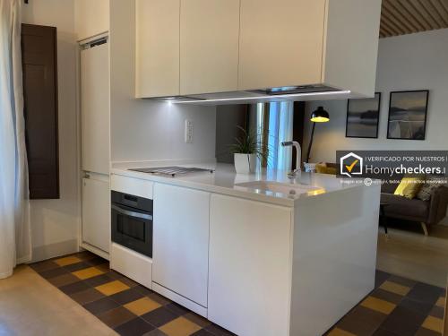 ImagenHomyAT Poeta Iglesias, Plaza Mayor 1