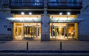 ImagenCatalonia El Pilar 6