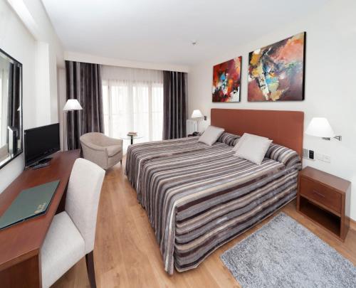 ImagenAparto-Hotel Rosales 2