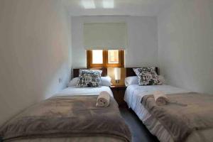 ImagenALOJAMIENTOS BARRIO HUMEDO CATEDRAL 6