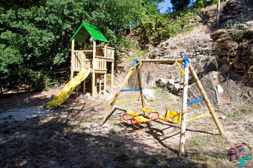 ImagenAldea Couso Rural 1