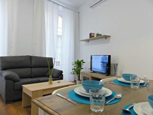 ImagenToo Many Aparts 3