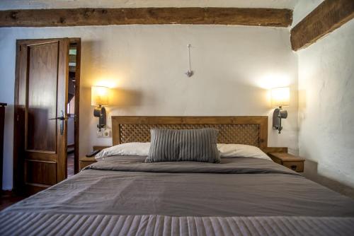 ImagenAlojamiento Rural Font del Roser 1