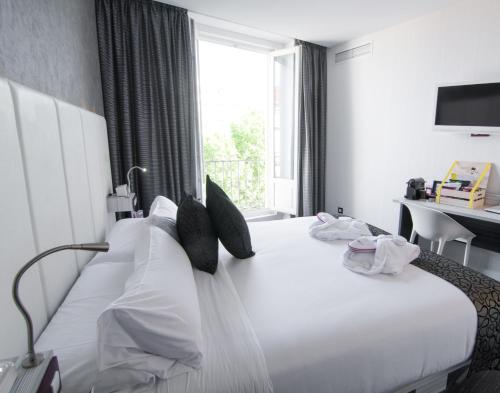 ImagenPetit Palace Santa Bárbara 2