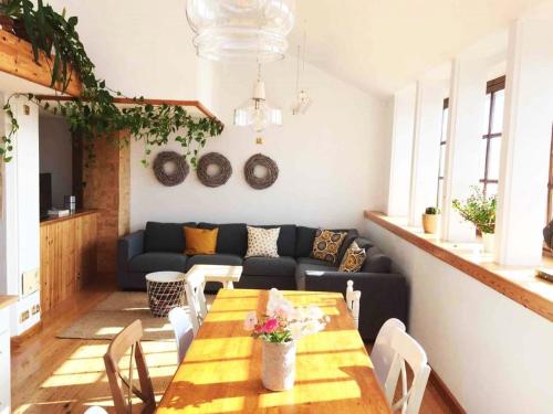 ImagenCasa Pedregalejo. Grupos-Familias 1