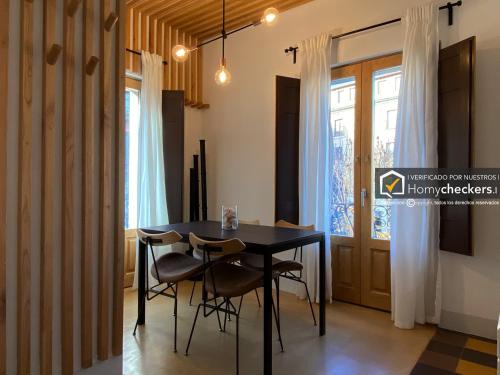 ImagenHomyAT Poeta Iglesias, Plaza Mayor 2