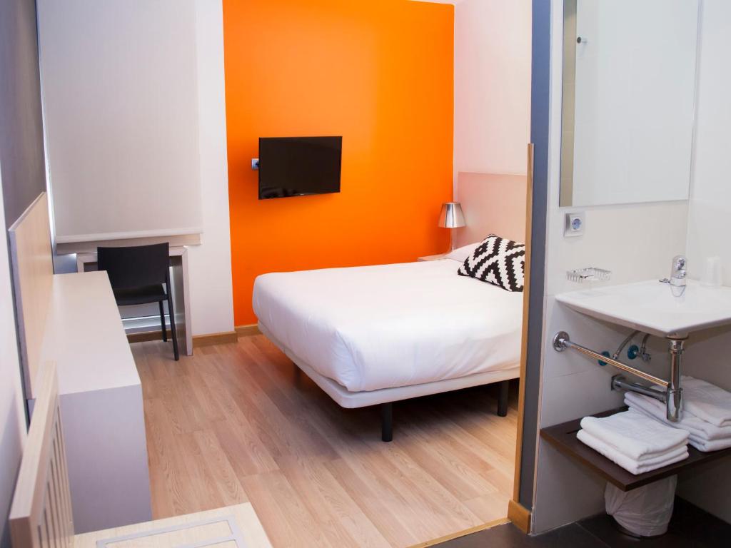 Hotel Restaurante Cadosaimagen principal