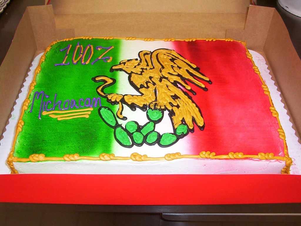 100% Michoacan Mexico Flag Cake - CakeCentral.com, image size:1024x768