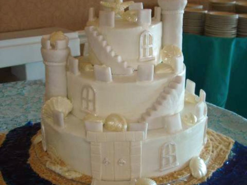 Sandcastle Wedding Cake - CakeCentral.com, image size:1024x768