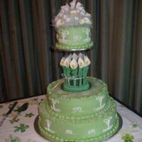 Calla Lilly Wedding Calla Lilly Wedding Cake with sugarpaste flowers. Buttercream frosting