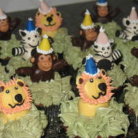 Jungle Made for a friend to celebrate her birthday and trip to Kenya.