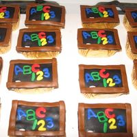 End Of The School Year Party From the Wilton Cupcake fun book