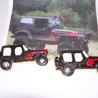 Jeep Cookies I deleted the last pic these are version 2 and MUCH better. they are shiny becuase I did not want to wait for them to dry before I took the...