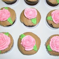 Flower Cupcakes I did these for many people, I had three people I wanted to give cupcakes to and none of them were going to eat more then 3 or 4 so I made...