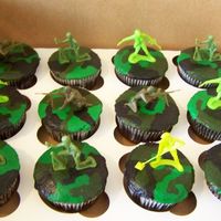 Camo Cupcakes These were so much fun to make. All bc...toy men.