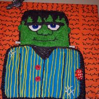 Frankenstein Halloween birthday party. Choc. cake with butter cream frosting.