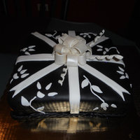 Black And White Cake 