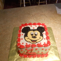 Mickey Smash Cake van...bc icing