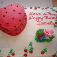 Strawberry Shortcake Isabelle's 5th Birthday cake. I had a FBCT that broke into many pieces so this what I came up with at the last second. I think it...