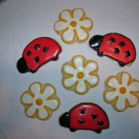 Ladybugs And Daisies Made with Caramel coffee creamer and Cookie Sensations Royal Icing. Yummy!!