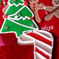 Xms-3.jpg This is all inspired by u great ladies! :)