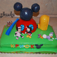 Mickey Mouse Clubhouse Cake 