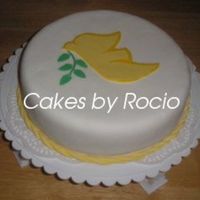 Ponque01.jpg My first fondant cake.... I made this for church..