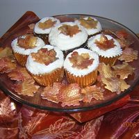 Autumn Leaves Cupcakes with fondant autumn leaves