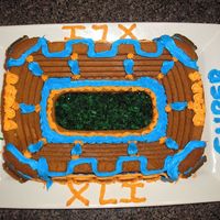 Super Bowl Stadium Cake I am from Chicago so this was the perfect opportunity for me to try my stadium Bundt cake pan for the Super Bowl party! Our friends likes...