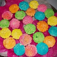 Cupcake Flowers cupcakes i made for a friend who wanted to have a small party for her 1 yearold.