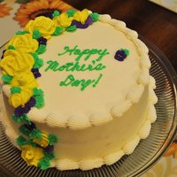 Mother's Day This was a quick cake for Mother's Day dessert with friends. Yellow cake, lemon curd filling, and buttercream. Although I was...